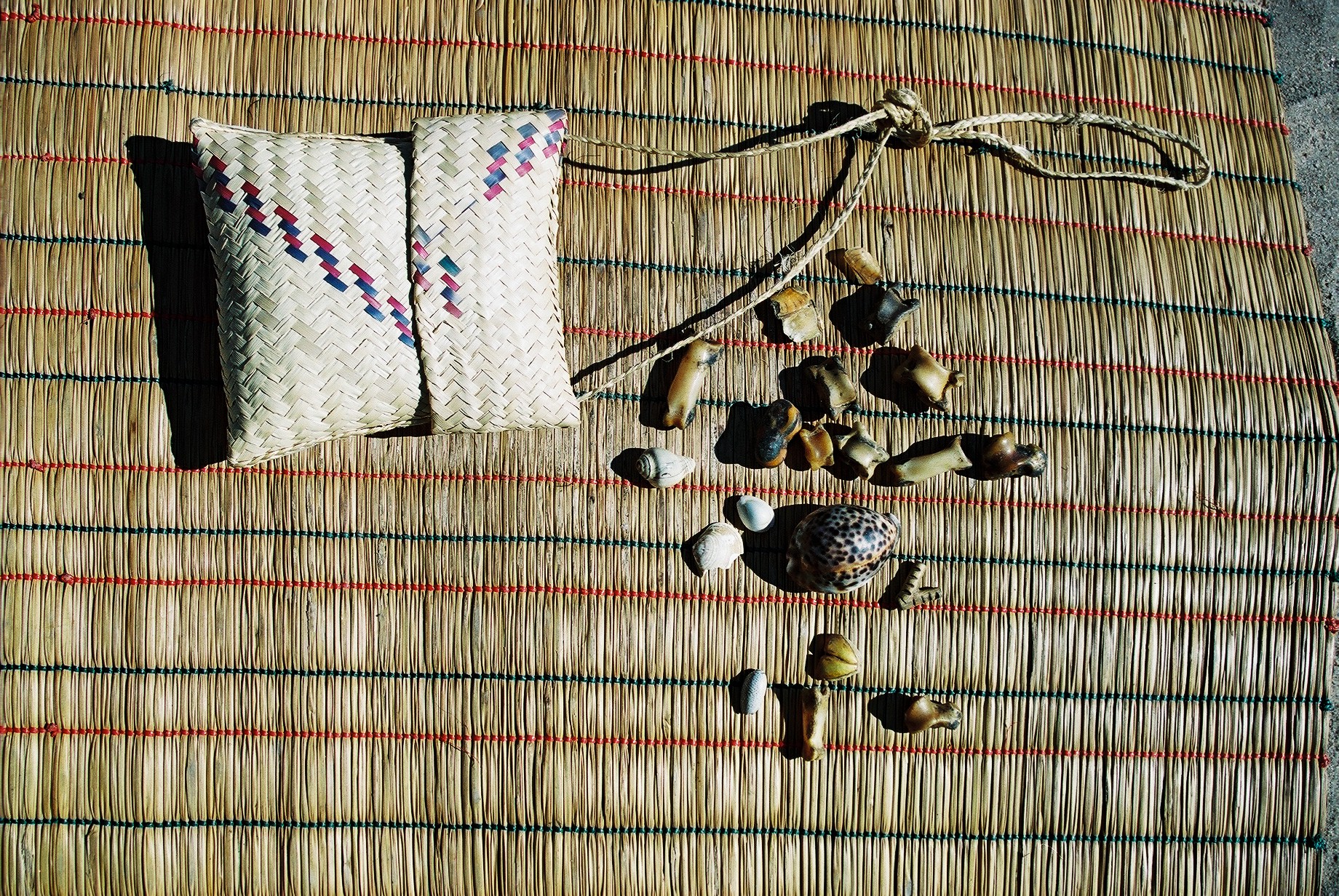 "Divination bones"